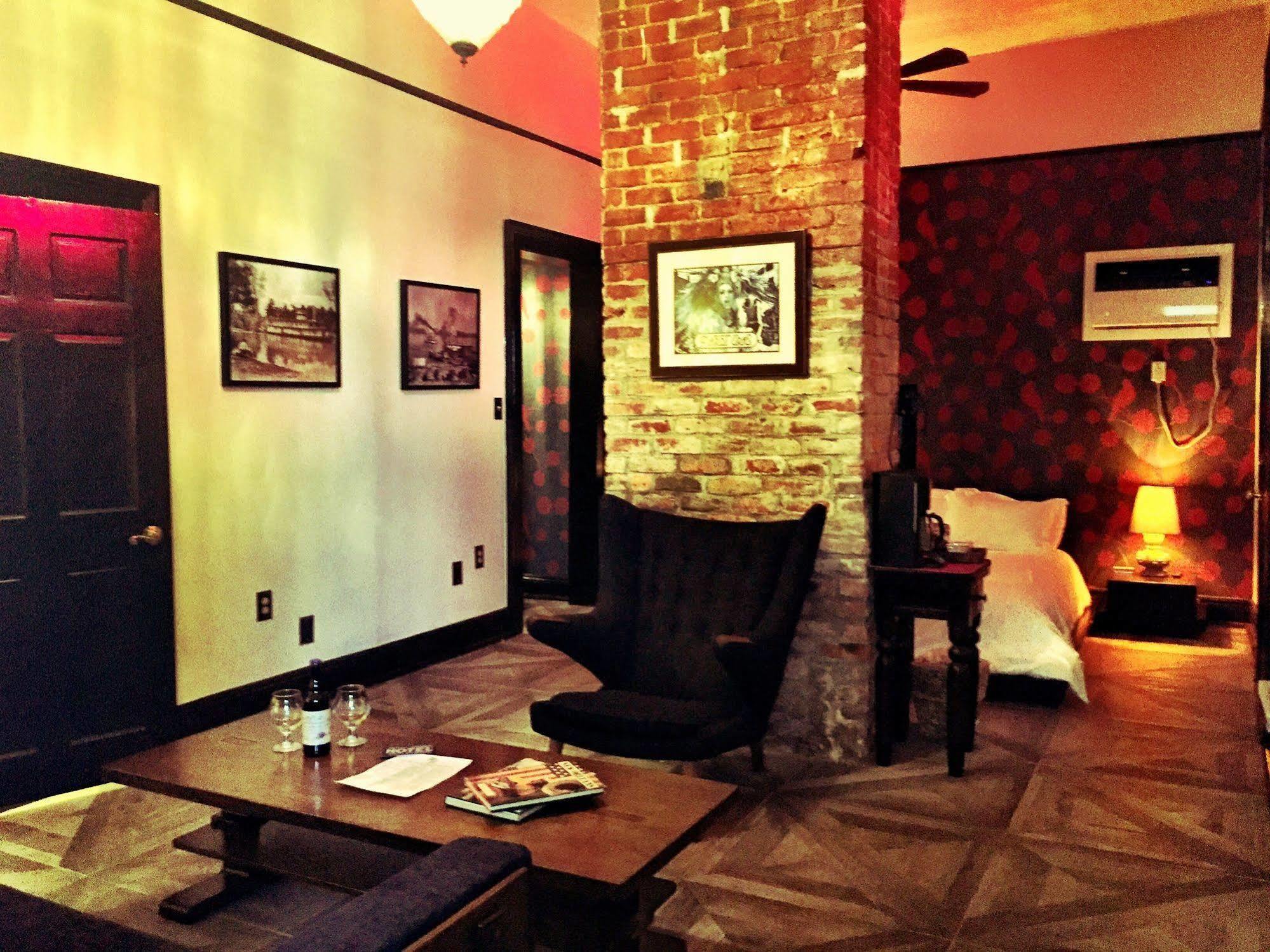 Royal Street Inn & Bar 新奥尔良 外观 照片
